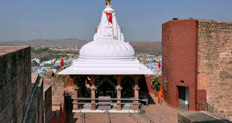Chamunda Mata Temple Jodhpur (Timings, History, Entry Fee, Images, Aarti, Location & Phone) - Jodhpur Tourism 2023